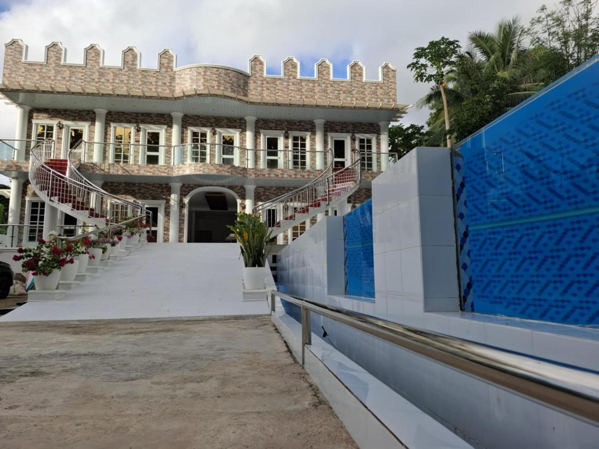 Siquijor Island Castle Resort Lazi Luaran gambar